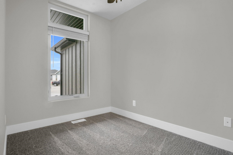 4504 15th Avenue Place Kearney, Nebraska 68845, 6 Bedrooms Bedrooms, ,4 BathroomsBathrooms,Residential,For Sale,4504 15th Avenue Place,20260363