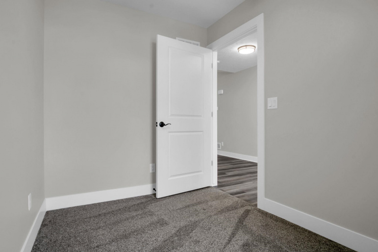4504 15th Avenue Place Kearney, Nebraska 68845, 6 Bedrooms Bedrooms, ,4 BathroomsBathrooms,Residential,For Sale,4504 15th Avenue Place,20260363
