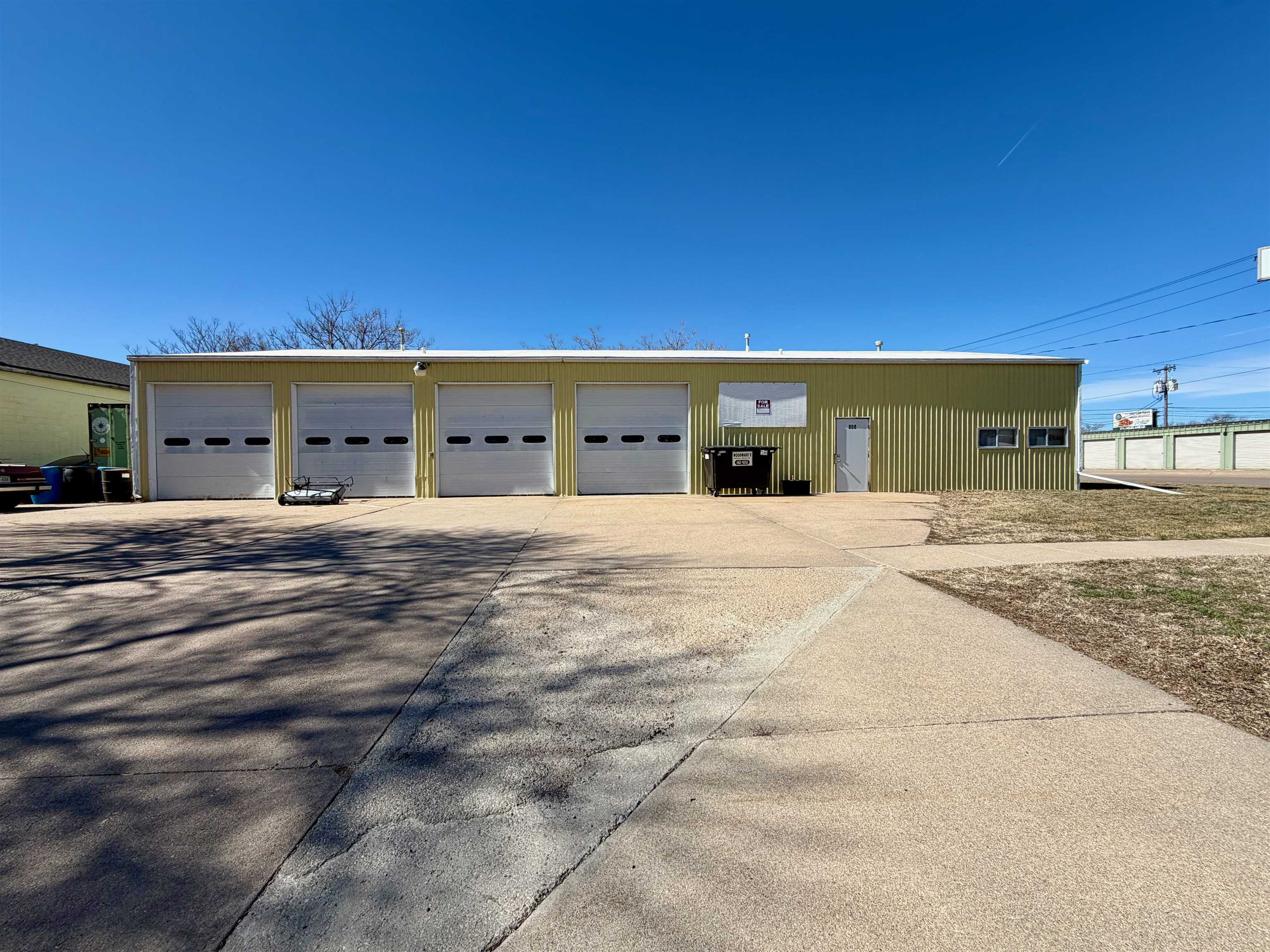 808 S Lincoln Avenue Hastings, Nebraska 68901, ,Commercial/industrial,For Sale,808 S Lincoln Avenue,20260365