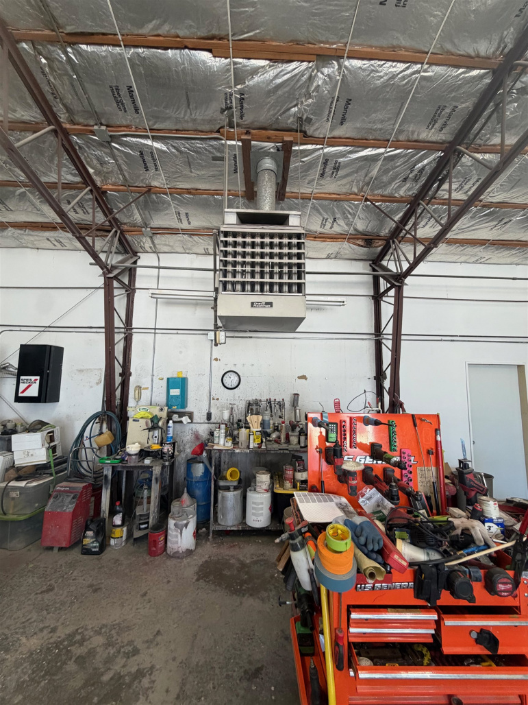 808 S Lincoln Avenue Hastings, Nebraska 68901, ,Commercial/industrial,For Sale,808 S Lincoln Avenue,20260365