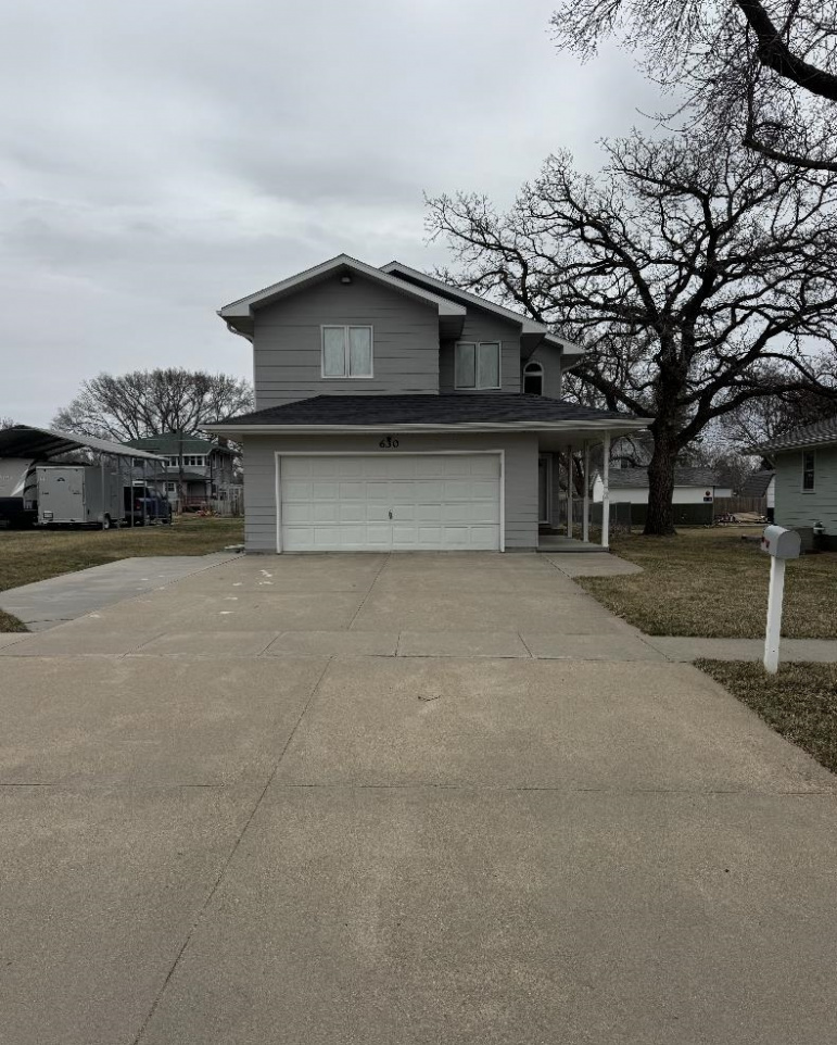 630 N Cherry Street Red Cloud, Nebraska 68970, 3 Bedrooms Bedrooms, ,3 BathroomsBathrooms,Residential,For Sale,630 N Cherry Street,20260370