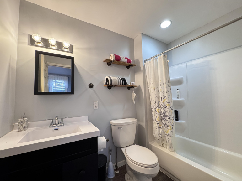 75999 Hwy 21 Lexington, Nebraska 68937, 4 Bedrooms Bedrooms, ,2 BathroomsBathrooms,Residential,For Sale,75999 Hwy 21,20260374