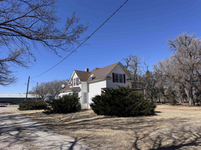 75999 Hwy 21 Lexington, Nebraska 68937, 4 Bedrooms Bedrooms, ,2 BathroomsBathrooms,Residential,For Sale,75999 Hwy 21,20260374