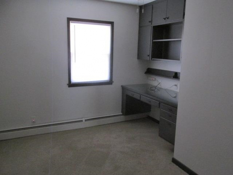 1603 Lake Avenue Gothenburg, Nebraska 69138, 5 Bedrooms Bedrooms, ,3 BathroomsBathrooms,Residential,For Sale,1603 Lake Avenue,20260398