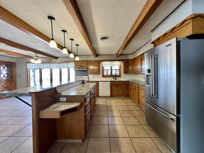 314 Central Avenue Kearney, Nebraska 68847, 4 Bedrooms Bedrooms, ,3 BathroomsBathrooms,Residential,For Sale,314 Central Avenue,20260416