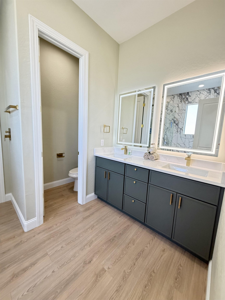 3013 W Laux Drive Hastings, Nebraska 68901, 6 Bedrooms Bedrooms, ,3 BathroomsBathrooms,Residential,For Sale,3013 W Laux Drive,20260422
