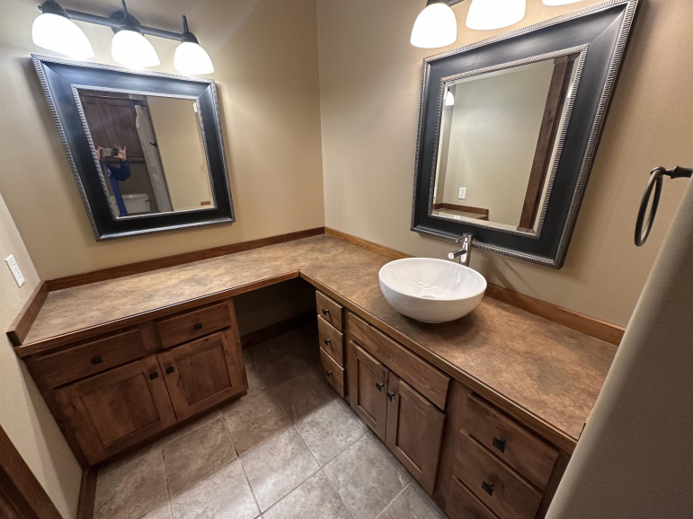 5126 E Avenue Kearney, Nebraska 68847, 5 Bedrooms Bedrooms, ,3 BathroomsBathrooms,Residential,For Sale,5126 E Avenue,20260420