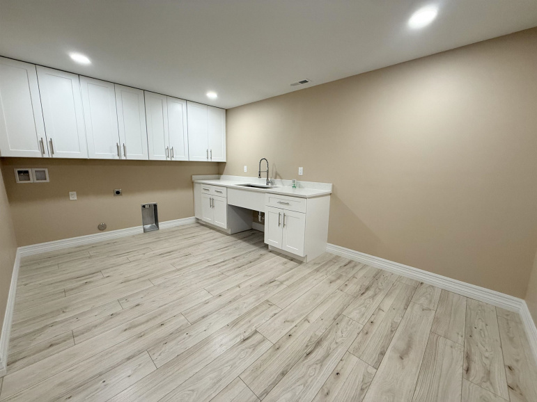 3109 W Laux Drive Hastings, Nebraska 68901, 5 Bedrooms Bedrooms, ,3 BathroomsBathrooms,Residential,For Sale,3109 W Laux Drive,20260429