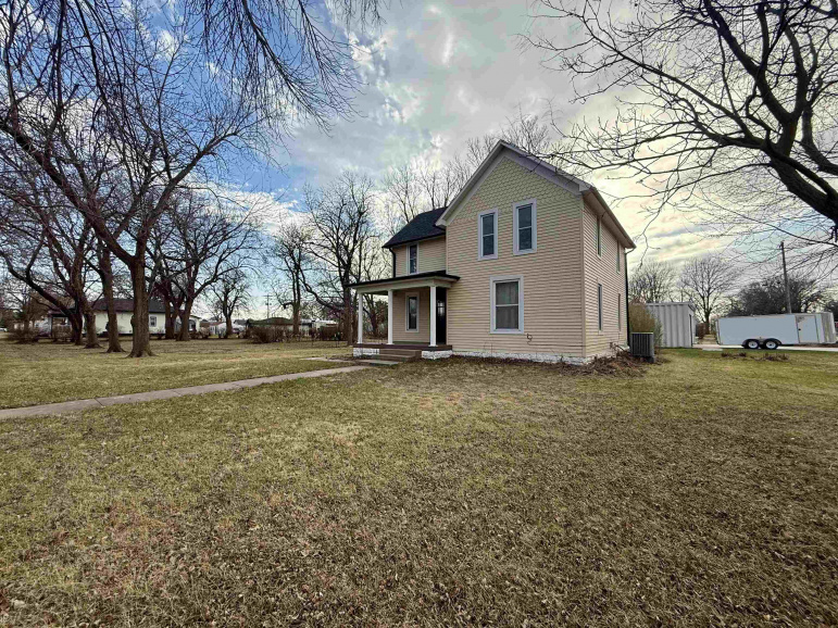511 N Adams Avenue Harvard, Nebraska 68944, 5 Bedrooms Bedrooms, ,1 BathroomBathrooms,Residential,For Sale,511 N Adams Avenue,20260432