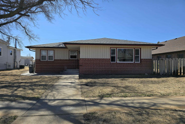 315 W 11th Street Cozad, Nebraska 69130, 2 Bedrooms Bedrooms, ,1 BathroomBathrooms,Residential,For Sale,315 W 11th Street,20260437