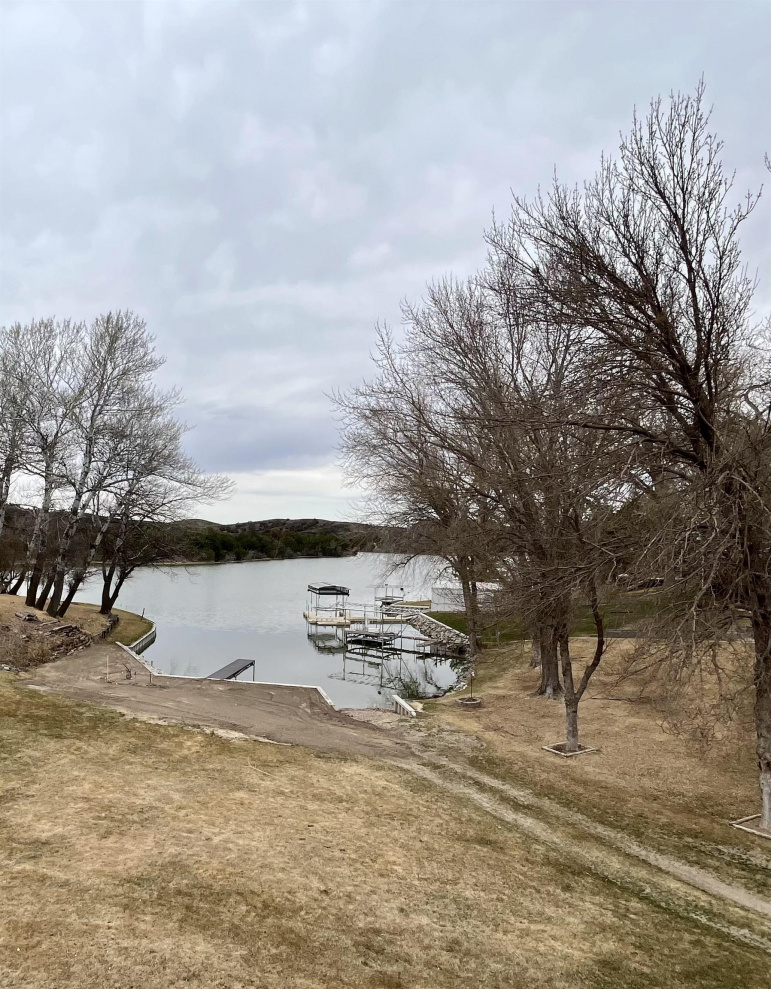 105 S Shore Drive Brady, Nebraska 69123, 5 Bedrooms Bedrooms, ,3 BathroomsBathrooms,Residential,For Sale,105 S Shore Drive,20260441