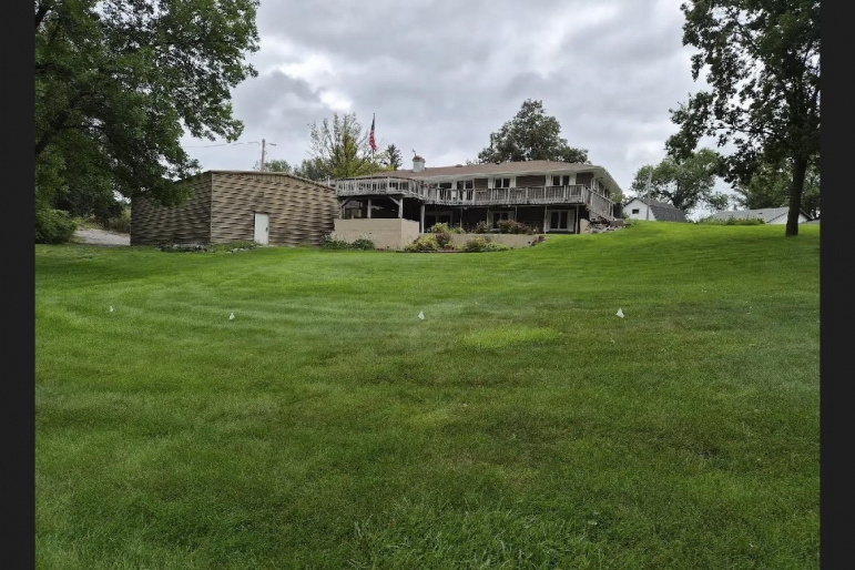 105 S Shore Drive Brady, Nebraska 69123, 5 Bedrooms Bedrooms, ,3 BathroomsBathrooms,Residential,For Sale,105 S Shore Drive,20260441