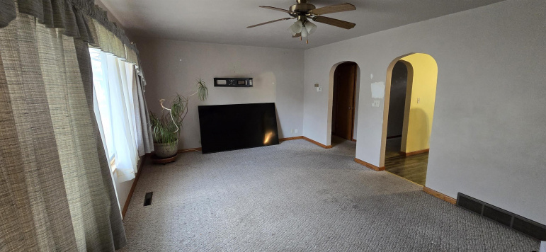 508 N 7th Street Loup City, Nebraska 68853, 2 Bedrooms Bedrooms, ,2 BathroomsBathrooms,Residential,For Sale,508 N 7th Street,20260456