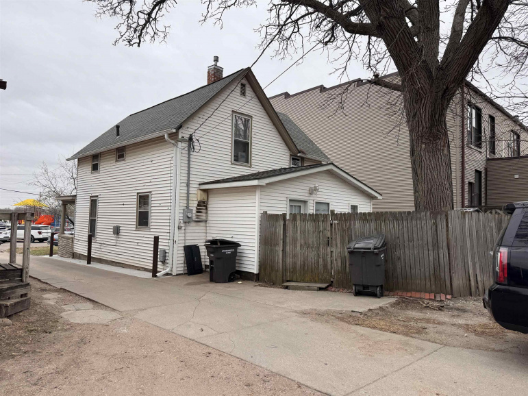 835 N Hastings Avenue Hastings, Nebraska 68901, 3 Bedrooms Bedrooms, ,2 BathroomsBathrooms,Residential,For Sale,835 N Hastings Avenue,20260466