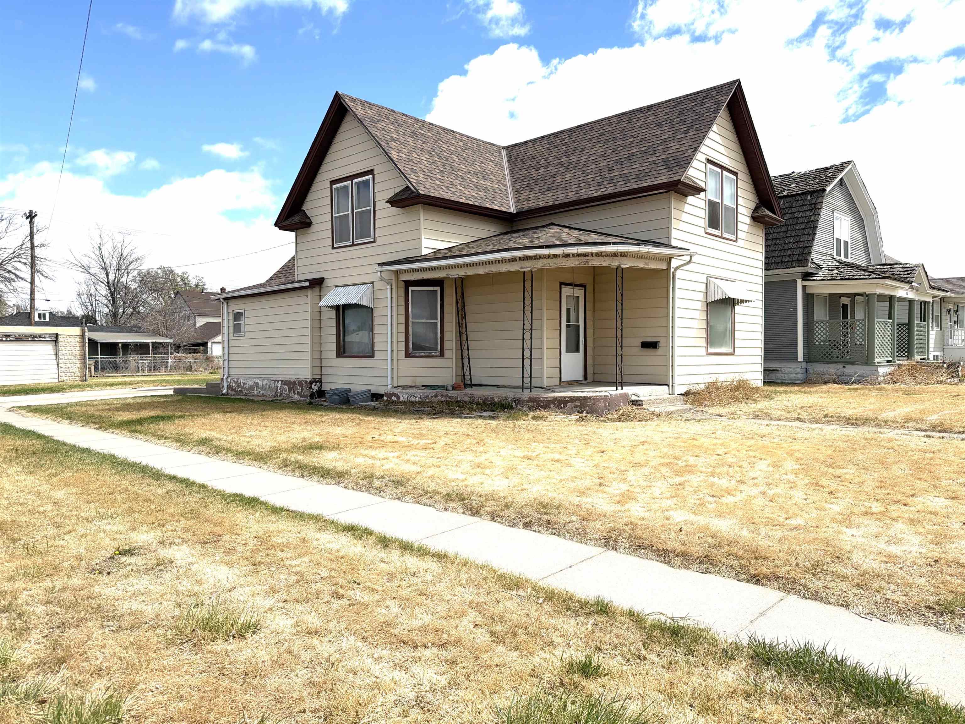 302 9th Street Gothenburg, Nebraska 69138, 5 Bedrooms Bedrooms, ,1 BathroomBathrooms,Residential,For Sale,302 9th Street,20260469