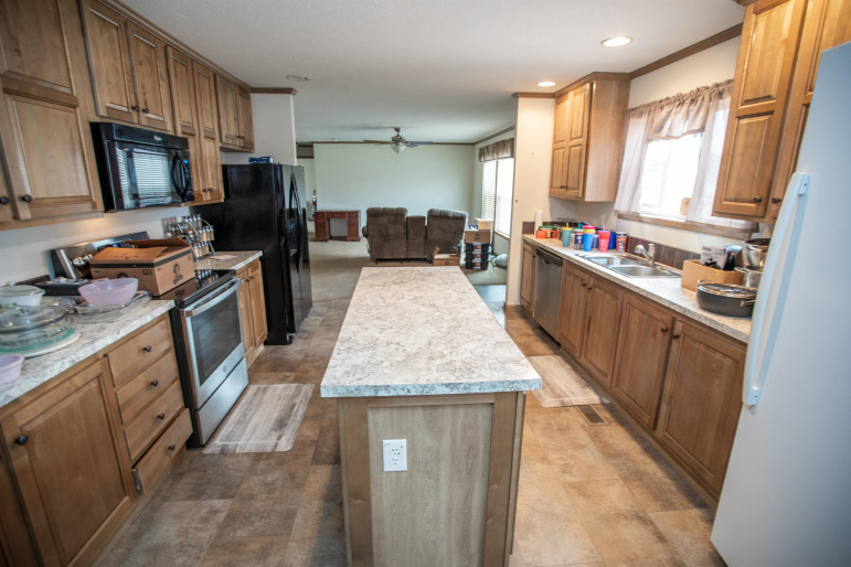 304 F Street Shelton, Nebraska 68876, 3 Bedrooms Bedrooms, ,3 BathroomsBathrooms,Residential,For Sale,304 F Street,20260478