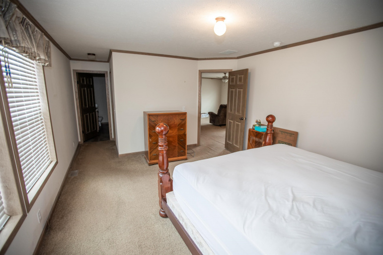 304 F Street Shelton, Nebraska 68876, 3 Bedrooms Bedrooms, ,3 BathroomsBathrooms,Residential,For Sale,304 F Street,20260478