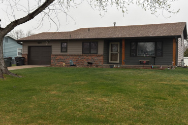 924 Brentwood Avenue Hastings, Nebraska 68901, 3 Bedrooms Bedrooms, ,2 BathroomsBathrooms,Residential,For Sale,924 Brentwood Avenue,20260476