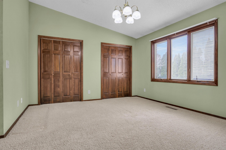 2011 W 35th Street Kearney, Nebraska 68845, 3 Bedrooms Bedrooms, ,3 BathroomsBathrooms,Residential,For Sale,2011 W 35th Street,20260470