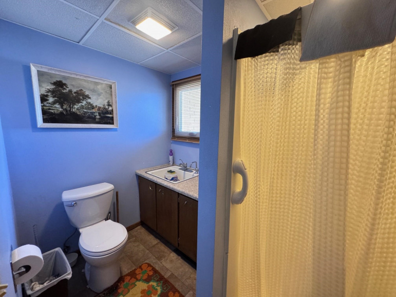 806 Smith Avenue Elwood, Nebraska 68937, 3 Bedrooms Bedrooms, ,4 BathroomsBathrooms,Residential,For Sale,806 Smith Avenue,20260481