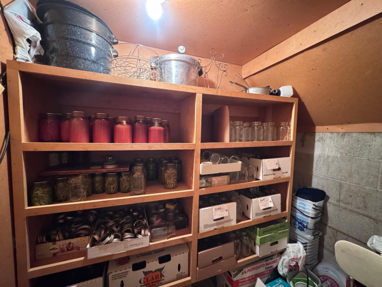 806 Smith Avenue Elwood, Nebraska 68937, 3 Bedrooms Bedrooms, ,4 BathroomsBathrooms,Residential,For Sale,806 Smith Avenue,20260481