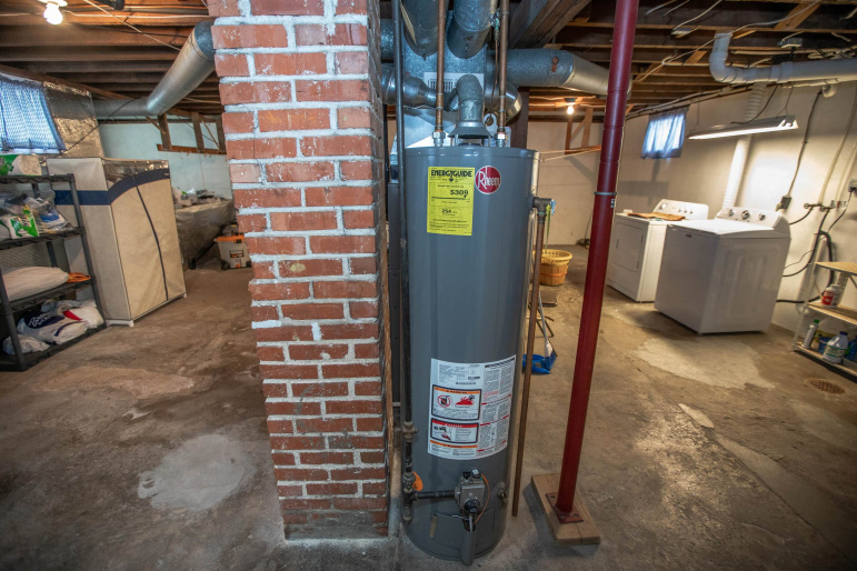 1208 W 6th Street Hastings, Nebraska 68901, 2 Bedrooms Bedrooms, ,1 BathroomBathrooms,Residential,For Sale,1208 W 6th Street,20260479