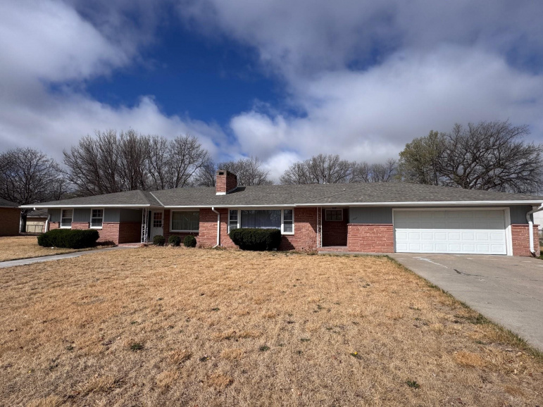 1507 N Jackson Street Lexington, Nebraska 68850, 3 Bedrooms Bedrooms, ,3 BathroomsBathrooms,Residential,For Sale,1507 N Jackson Street,20260484