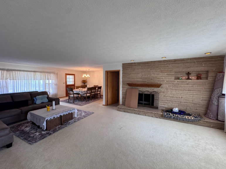 1507 N Jackson Street Lexington, Nebraska 68850, 3 Bedrooms Bedrooms, ,3 BathroomsBathrooms,Residential,For Sale,1507 N Jackson Street,20260484