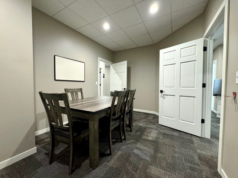 5308 Parklane Drive Suite 5 Kearney, Nebraska 68847-8629, ,Commercial/industrial,For Sale,5308 Parklane Drive Suite 5,20260492