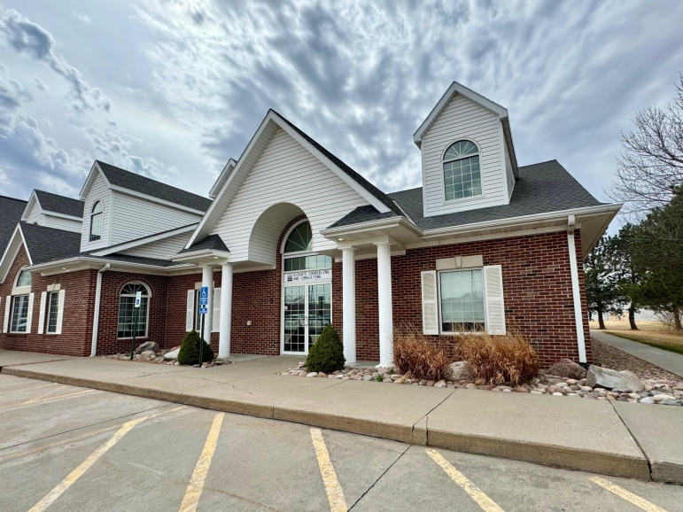 5308 Parklane Drive Suite 5 Kearney, Nebraska 68847-8629, ,Commercial/industrial,For Sale,5308 Parklane Drive Suite 5,20260492