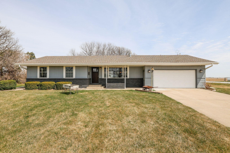 31660 P Road Harvard, Nebraska 68944, 3 Bedrooms Bedrooms, ,3 BathroomsBathrooms,Residential,For Sale,31660 P Road,20260502