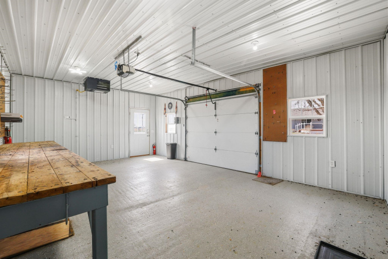 31660 P Road Harvard, Nebraska 68944, 3 Bedrooms Bedrooms, ,3 BathroomsBathrooms,Residential,For Sale,31660 P Road,20260502