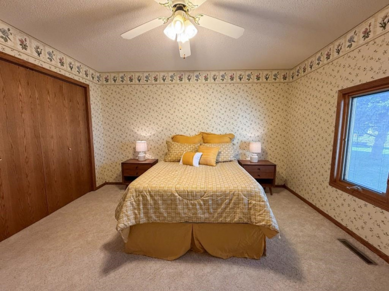 1404 N Monroe Street Lexington, Nebraska 68850, 3 Bedrooms Bedrooms, ,2 BathroomsBathrooms,Residential,For Sale,1404 N Monroe Street,20250632