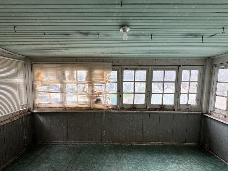 1311 N Washington Street Lexington, Nebraska 68850, 4 Bedrooms Bedrooms, ,3 BathroomsBathrooms,Residential,For Sale,1311 N Washington Street,20260508