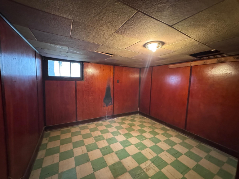 1311 N Washington Street Lexington, Nebraska 68850, 4 Bedrooms Bedrooms, ,3 BathroomsBathrooms,Residential,For Sale,1311 N Washington Street,20260508