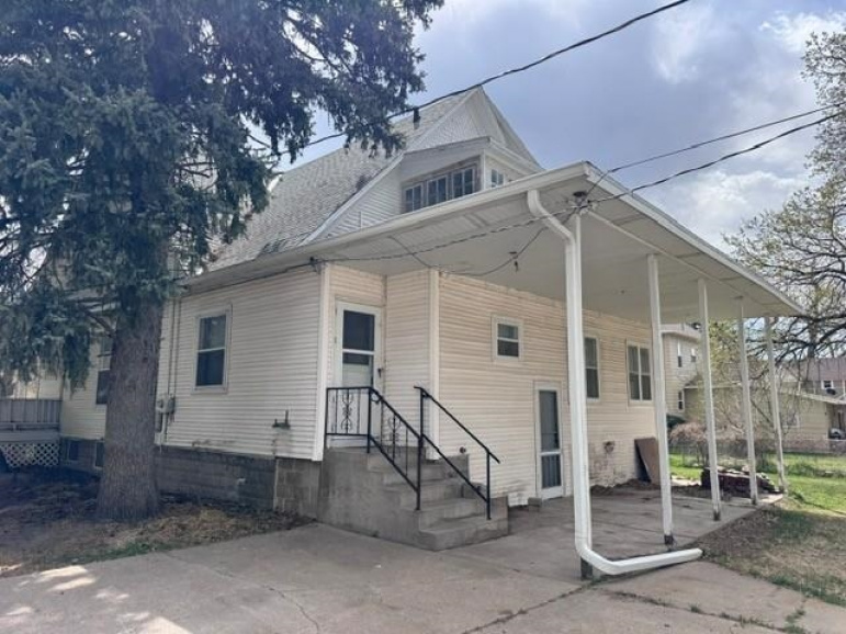 1311 N Washington Street Lexington, Nebraska 68850, 4 Bedrooms Bedrooms, ,3 BathroomsBathrooms,Residential,For Sale,1311 N Washington Street,20260508