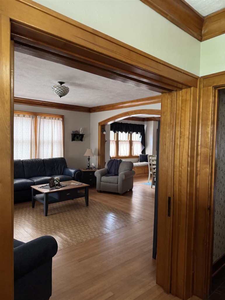1416 Lake Avenue Gothenburg, Nebraska 69138, 3 Bedrooms Bedrooms, ,3 BathroomsBathrooms,Residential,For Sale,1416 Lake Avenue,20260515