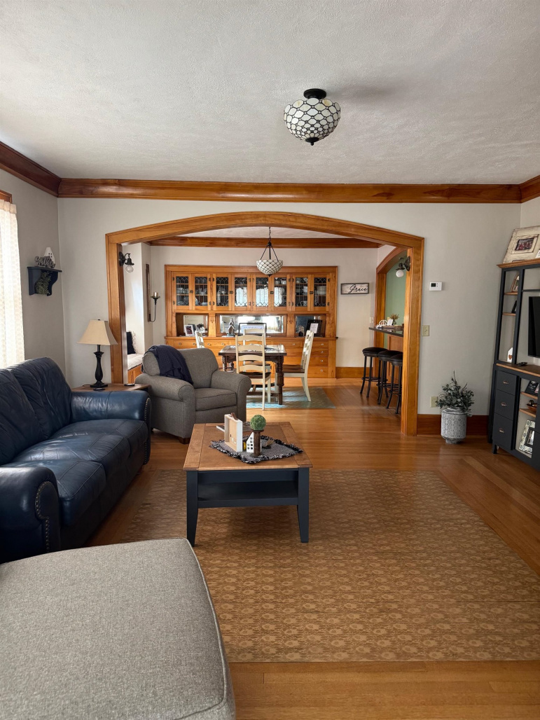 1416 Lake Avenue Gothenburg, Nebraska 69138, 3 Bedrooms Bedrooms, ,3 BathroomsBathrooms,Residential,For Sale,1416 Lake Avenue,20260515