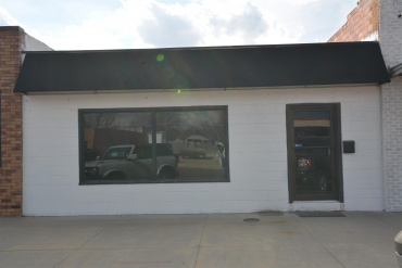 1806 Central Avenue Kearney, Nebraska 68847, ,Commercial/industrial,For Sale,1806 Central Avenue,20260517