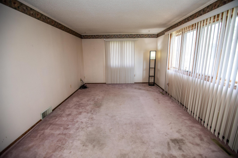 310 E 9th Street Juniata, Nebraska 68955, 3 Bedrooms Bedrooms, ,3 BathroomsBathrooms,Residential,For Sale,310 E 9th Street,20260537