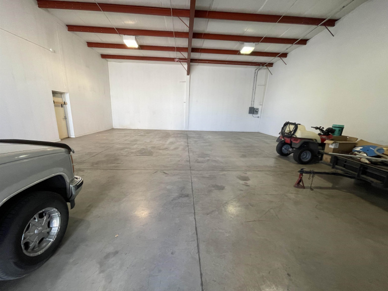 1914 2nd Avenue Kearney, Nebraska 68847, ,Commercial/industrial,For Rent,1914 2nd Avenue,20260532