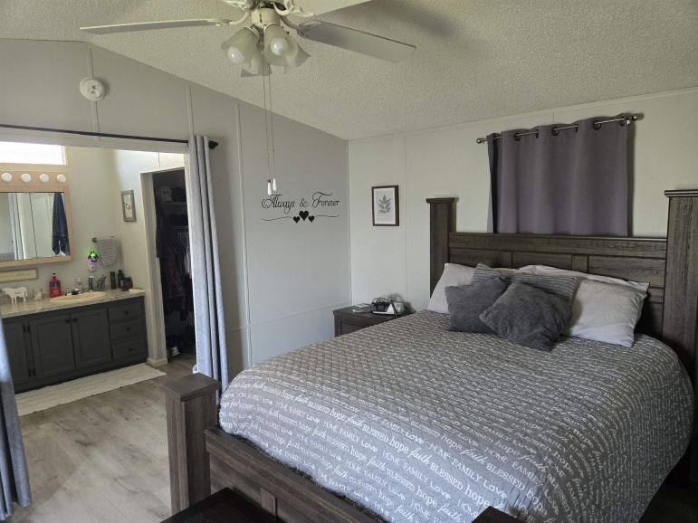 6 Maywood Drive Hastings, Nebraska 68901, 2 Bedrooms Bedrooms, ,2 BathroomsBathrooms,Residential,For Sale,6 Maywood Drive,20260535