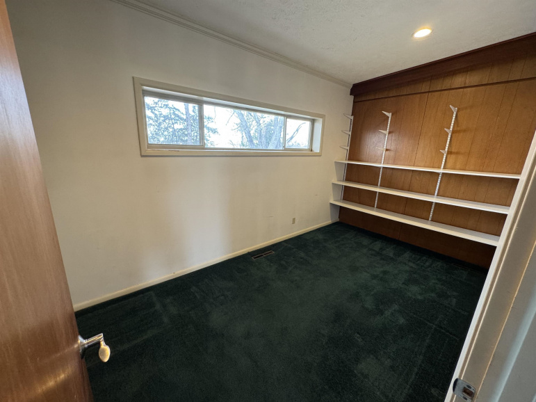 4234 W Airport Road Grand Island, Nebraska 68803, 3 Bedrooms Bedrooms, ,2 BathroomsBathrooms,Residential,For Sale,4234 W Airport Road,20260534