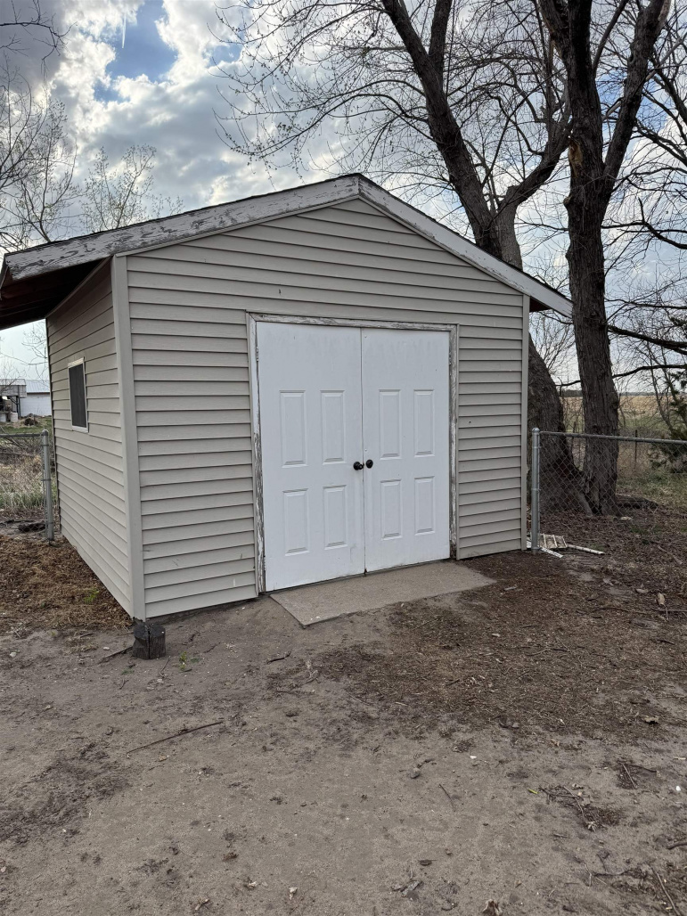 4234 W Airport Road Grand Island, Nebraska 68803, 3 Bedrooms Bedrooms, ,2 BathroomsBathrooms,Residential,For Sale,4234 W Airport Road,20260534