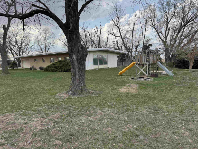 4234 W Airport Road Grand Island, Nebraska 68803, 3 Bedrooms Bedrooms, ,2 BathroomsBathrooms,Residential,For Sale,4234 W Airport Road,20260534