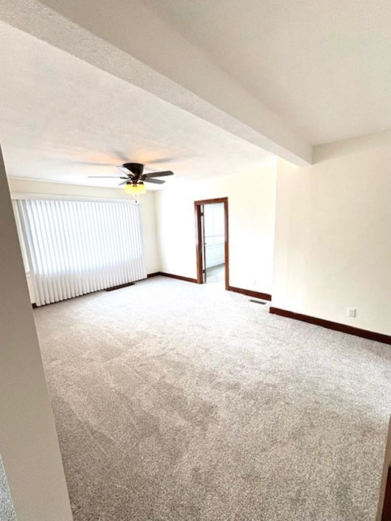 314 B Street Shelton, Nebraska 68876, 4 Bedrooms Bedrooms, ,2 BathroomsBathrooms,Residential,For Sale,314 B Street,20260542