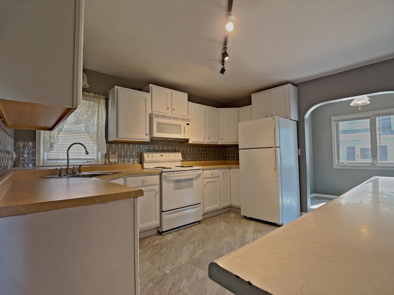 531 S 9th Street Geneva, Nebraska 68361, 2 Bedrooms Bedrooms, ,2 BathroomsBathrooms,Residential,For Sale,531 S 9th Street,20260541