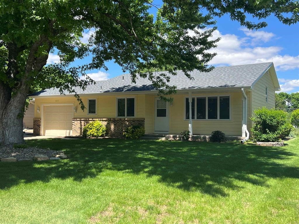 822 Glenwood Avenue Hastings, Nebraska 68901-3314, 3 Bedrooms Bedrooms, ,2 BathroomsBathrooms,Residential,For Sale,822 Glenwood Avenue,20260539