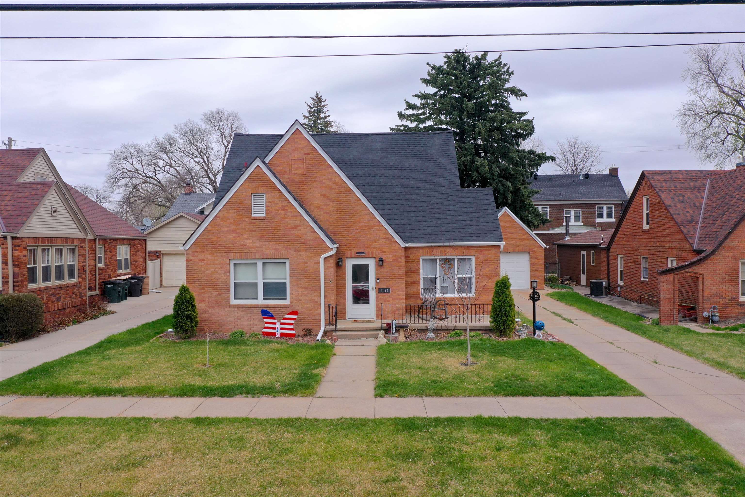 1134 N Denver Avenue Hastings, Nebraska 68901, 2 Bedrooms Bedrooms, ,2 BathroomsBathrooms,Residential,For Sale,1134 N Denver Avenue,20260559