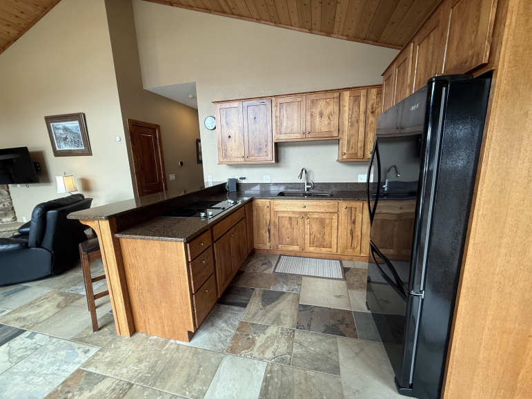 45497 River Drive Meckling, South Dakota 57069, 3 Bedrooms Bedrooms, ,3 BathroomsBathrooms,Residential,For Sale,45497 River Drive,20260558